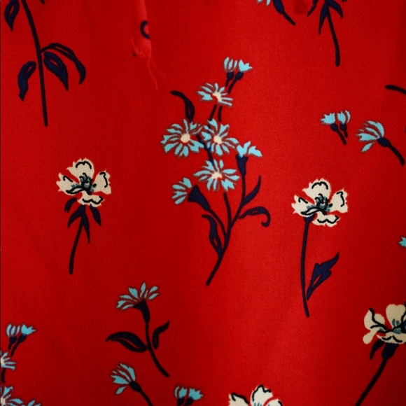 Red Floral Top - Picture 4 of 4